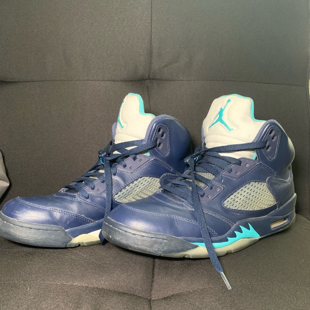 Air Jordan Retro 5 ‘Pre Grape’
